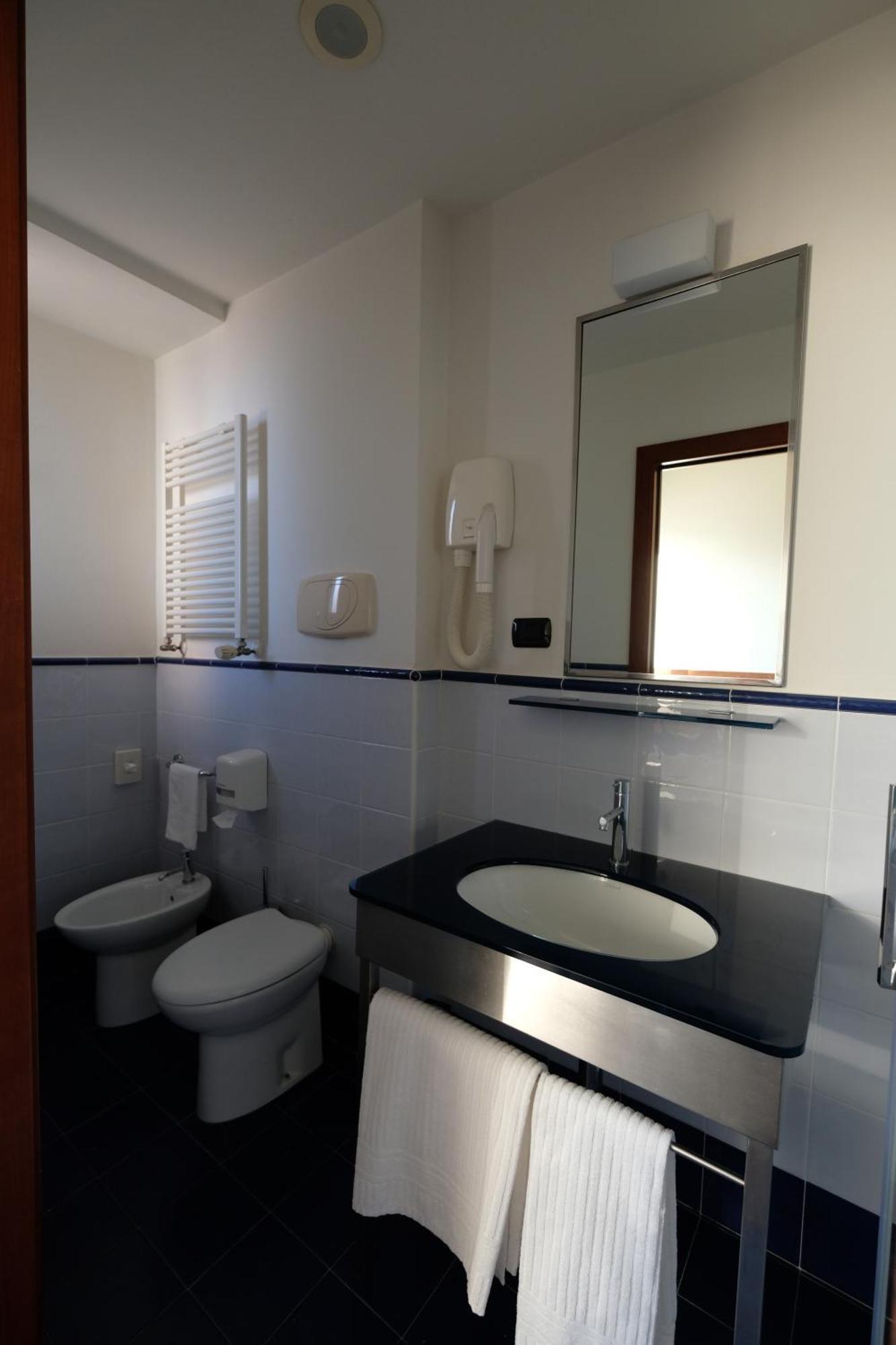 Hotel Balance Milano Marittima Exterior photo
