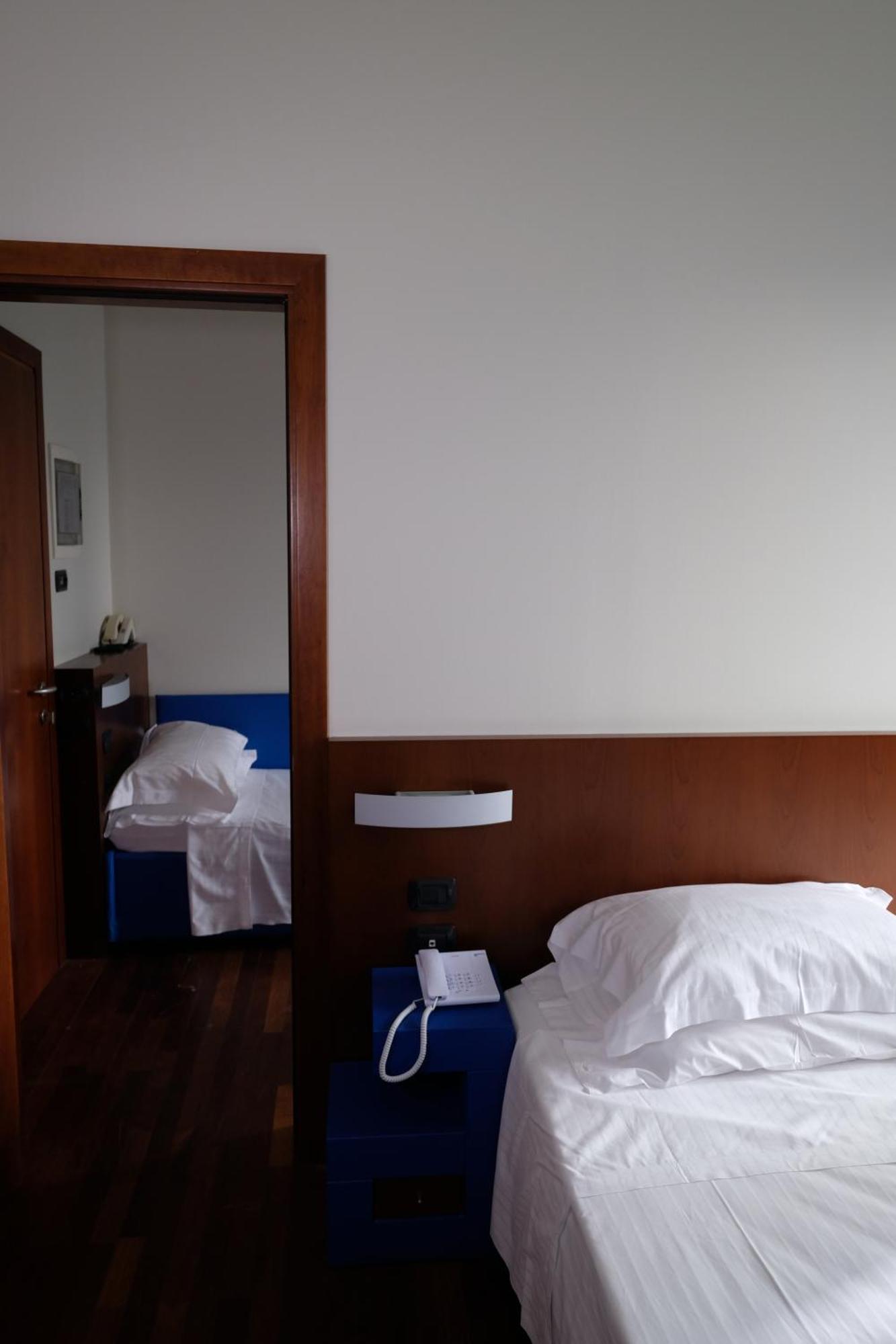 Hotel Balance Milano Marittima Exterior photo