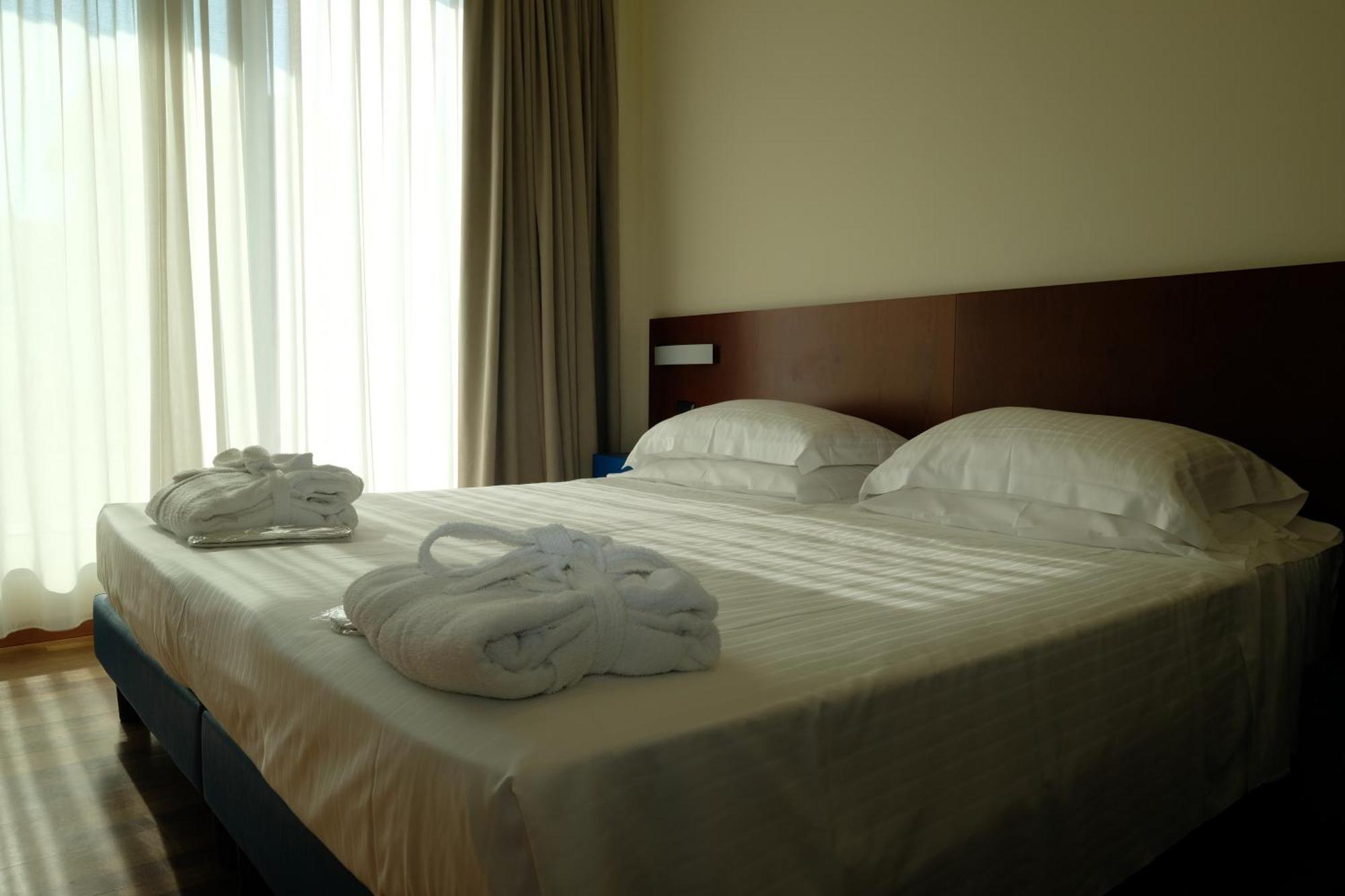 Hotel Balance Milano Marittima Exterior photo