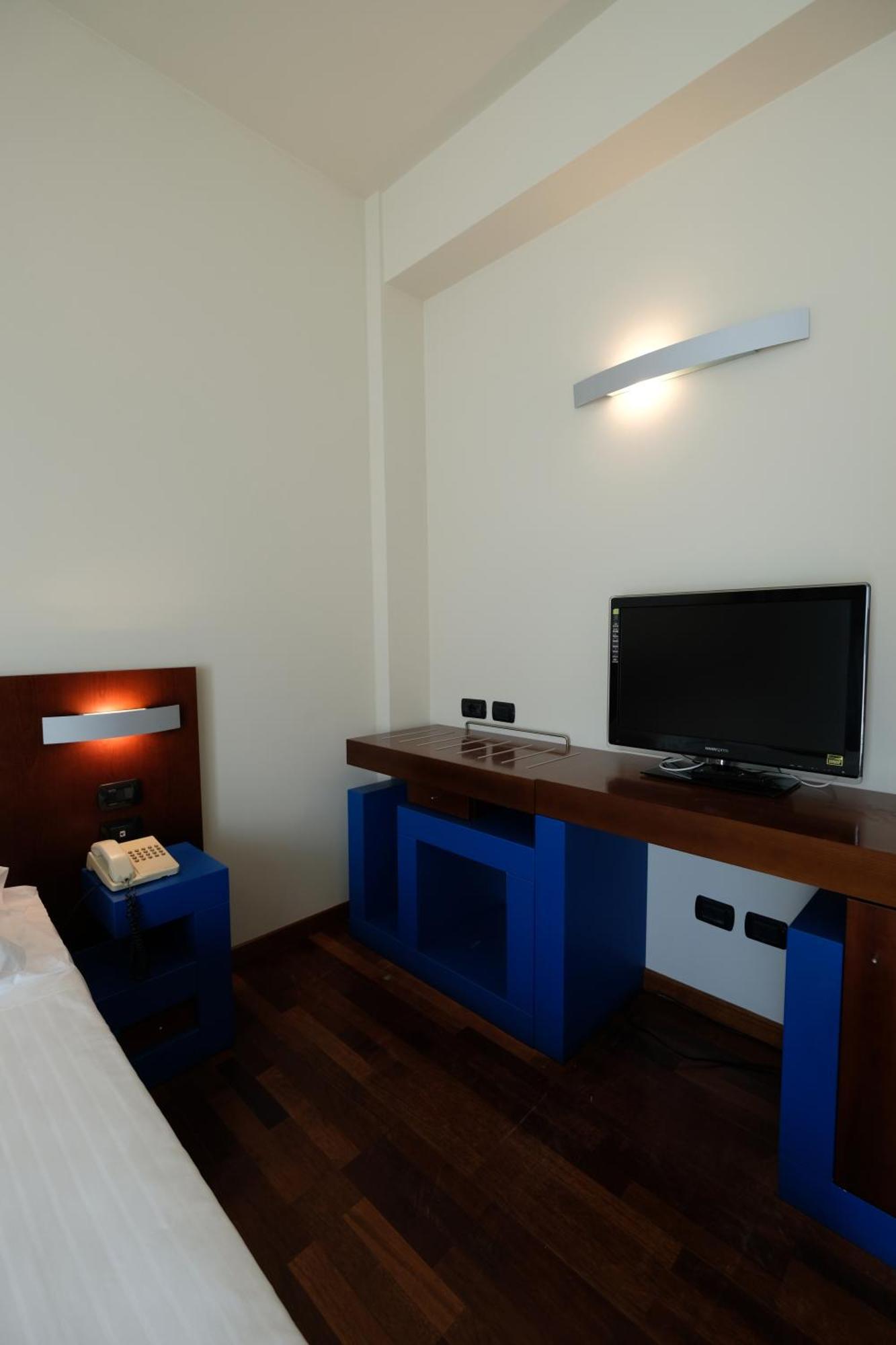 Hotel Balance Milano Marittima Exterior photo