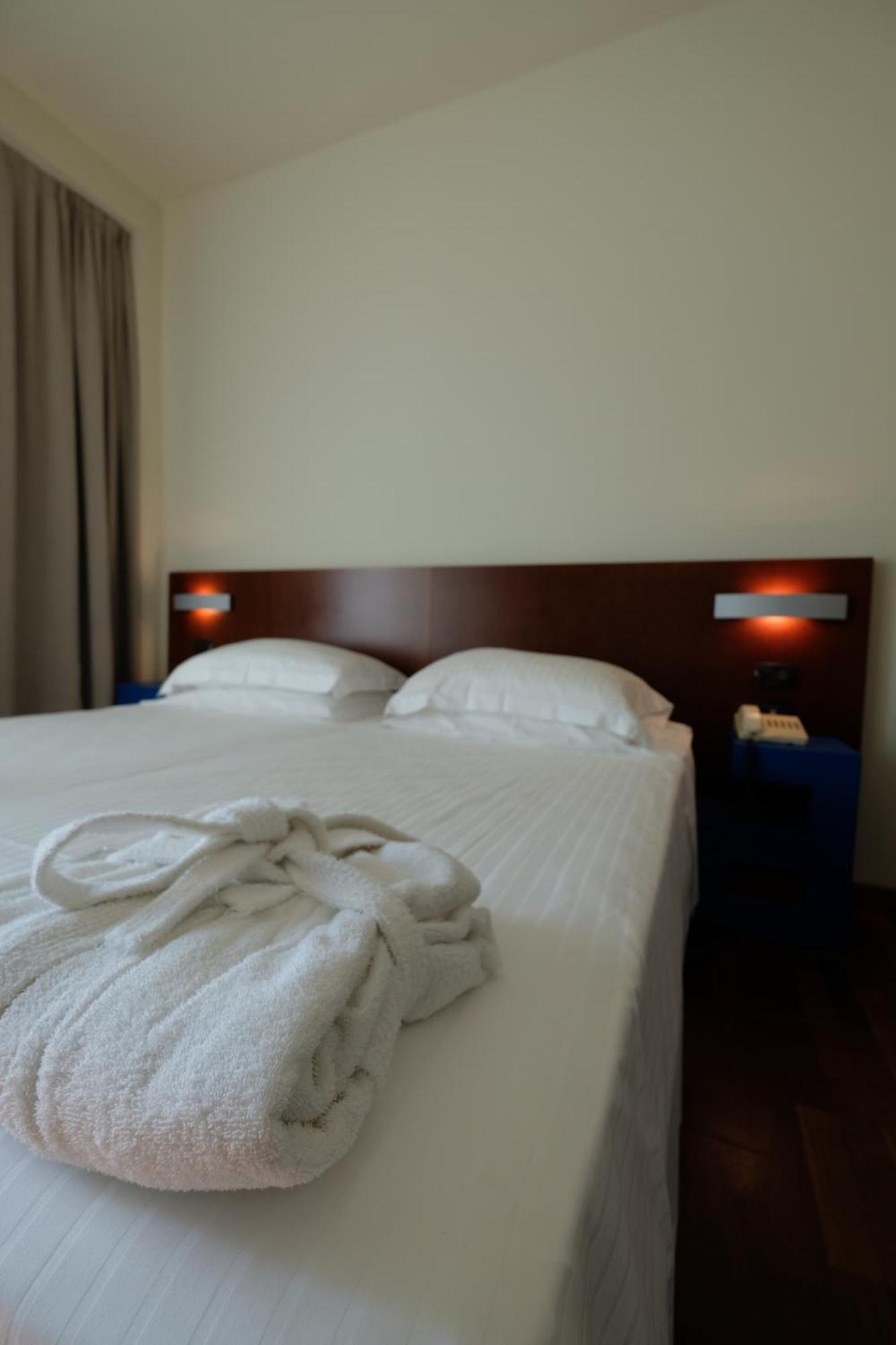 Hotel Balance Milano Marittima Exterior photo
