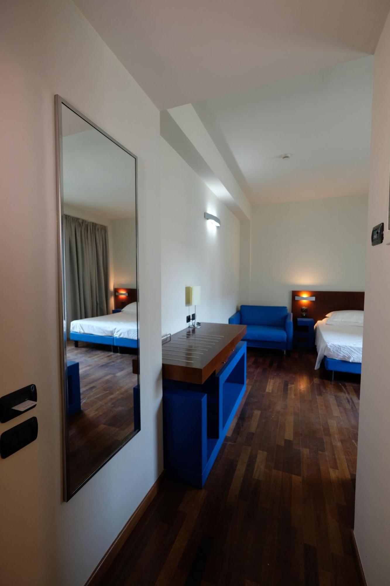 Hotel Balance Milano Marittima Exterior photo